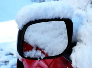 Sníh na autě